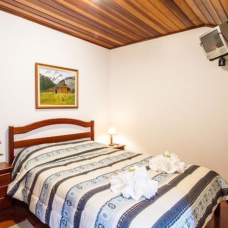 Pousada Serena Campos do Jordão Esterno foto